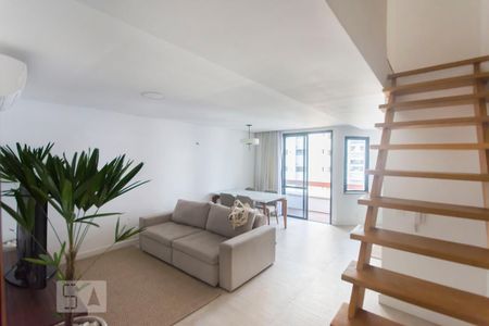 Apartamento à venda com 66m², 1 quarto e 1 vagaSala
