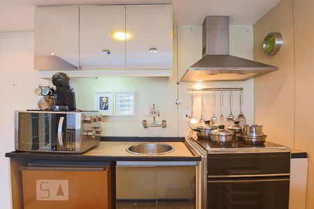 Cozinha de apartamento à venda com 1 quarto, 70m² em Bela Vista, São Paulo