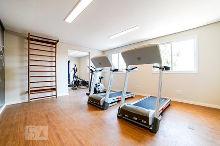 Apartamento à venda com 47m², 2 quartos e 1 vaga Apartamento à venda com 47m², 2 quartos e 1 vagaÁrea Comum - Academia