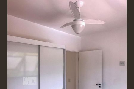 Quarto de casa de condomínio para alugar com 3 quartos, 147m² em Vila São Silvestre, São Paulo