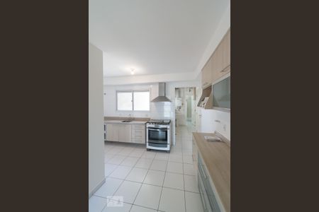 Cozinha de apartamento à venda com 3 quartos, 149m² em Jardim Taquaral, São Paulo