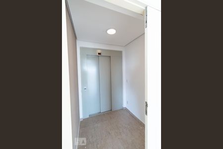 Hall Elevador Privativo de apartamento à venda com 3 quartos, 149m² em Jardim Taquaral, São Paulo