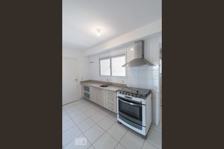 Cozinha de apartamento à venda com 3 quartos, 149m² em Jardim Taquaral, São Paulo