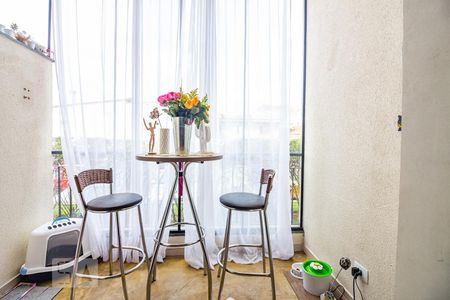 Varanda  de apartamento à venda com 2 quartos, 50m² em Jardim Celeste, São Paulo