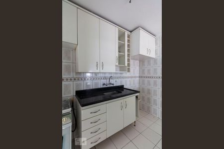 Apartamento para alugar com 70m², 2 quartos e 1 vagaCozinha