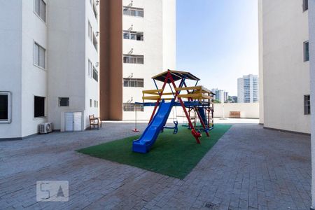 Apartamento para alugar com 70m², 2 quartos e 1 vagaPlayground