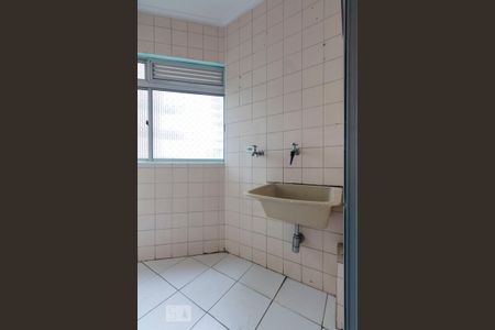 Apartamento para alugar com 70m², 2 quartos e 1 vagaÁrea de Serviço