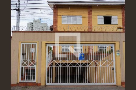 Casa para alugar com 250m², 4 quartos e 4 vagasFachada