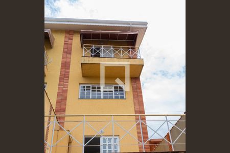 Casa para alugar com 250m², 4 quartos e 4 vagasFachada dos fundos