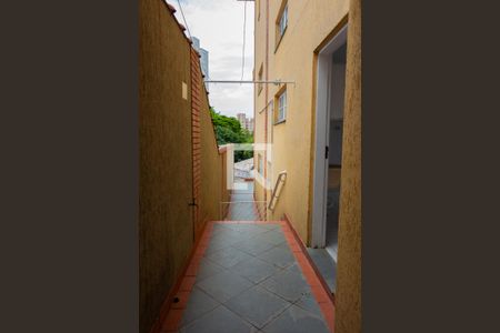 Casa para alugar com 250m², 4 quartos e 4 vagasCorredor