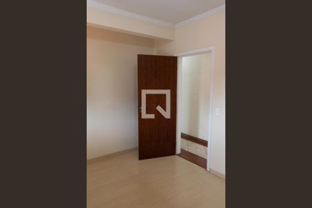 Quarto 2 de casa para alugar com 4 quartos, 250m² em Jaguaré, São Paulo