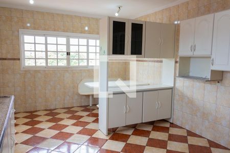 Casa para alugar com 250m², 4 quartos e 4 vagasCozinha