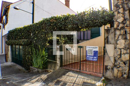 Casa para alugar com 120m², 3 quartos e sem vagaFachada