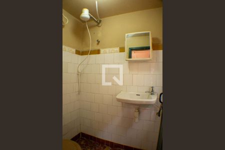 Casa para alugar com 120m², 3 quartos e sem vagaBanheiro da Área de Serviço