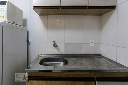 Cozinha de kitnet/studio para alugar com 1 quarto, 24m² em Ipiranga, São Paulo