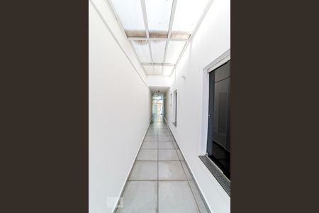 Casa à venda com 215m², 3 quartos e 5 vagasCorredor Lateral