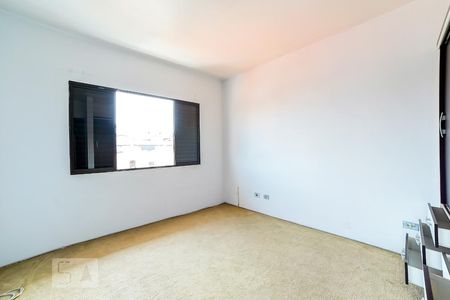 Casa à venda com 215m², 3 quartos e 5 vagasQuarto 2