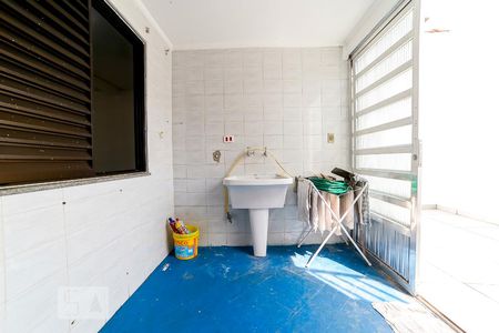 Casa à venda com 215m², 3 quartos e 5 vagasÁrea de Serviço