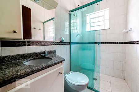 Casa à venda com 215m², 3 quartos e 5 vagasBanheiro