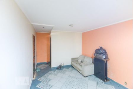 Sala de TV de casa à venda com 3 quartos, 400m² em Vila Alpina, São Paulo