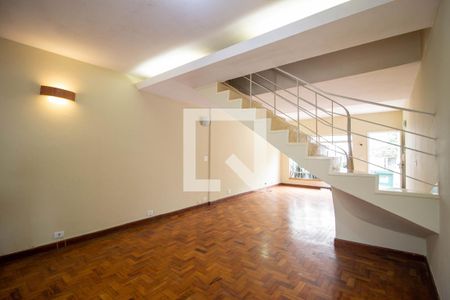 Casa para alugar com 165m², 3 quartos e 3 vagasSala