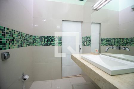 Casa para alugar com 165m², 3 quartos e 3 vagasBanheiro