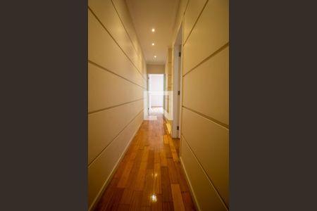 Casa para alugar com 165m², 3 quartos e 3 vagasCorredor