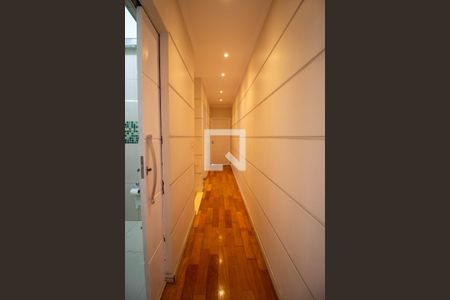 Casa para alugar com 165m², 3 quartos e 3 vagasCorredor