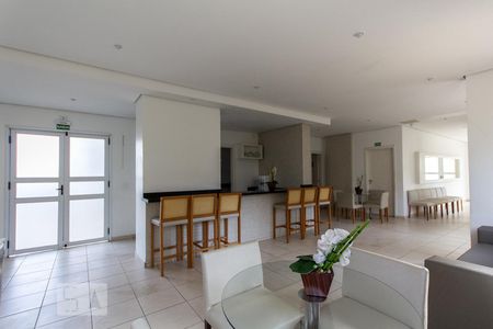 Apartamento à venda com 68m², 2 quartos e 1 vagaÁrea Comum