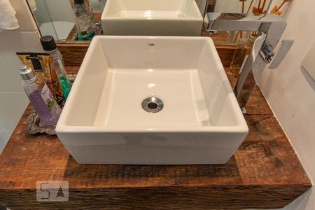 Apartamento à venda com 68m², 2 quartos e 1 vagaBanheiro