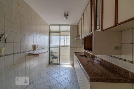 Apartamento à venda com 82m², 2 quartos e 1 vagaCozinha