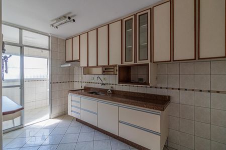 Apartamento à venda com 82m², 2 quartos e 1 vagaCozinha