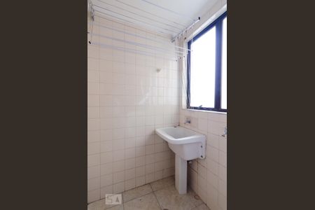 Lavanderia de apartamento para alugar com 2 quartos, 70m² em Bosque, Campinas