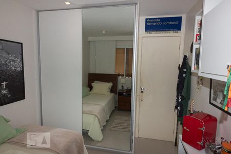 Quarto 1 de apartamento para alugar com 3 quartos, 88m² em Recreio dos Bandeirantes, Rio de Janeiro