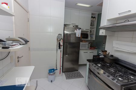 Apartamento para alugar com 88m², 2 quartos e 2 vagas Apartamento para alugar com 88m², 2 quartos e 2 vagasCozinha