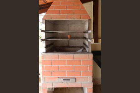 Casa à venda com 180m², 3 quartos e 3 vagasSalão com churrasqueira