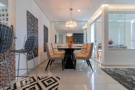 Apartamento à venda com 90m², 2 quartos e 2 vagasSala