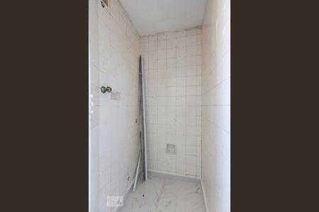 Banheiro de Serviço de apartamento para alugar com 2 quartos, 61m² em Vila Santa Catarina, São Paulo