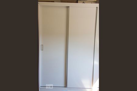 Quarto 2 de apartamento para alugar com 2 quartos, 60m² em Tristeza, Porto Alegre