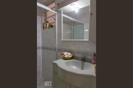 Banheiro de apartamento para alugar com 2 quartos, 60m² em Tristeza, Porto Alegre