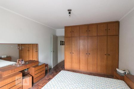 Quarto 1 de casa para alugar com 3 quartos, 160m² em Vila das Mercês, São Paulo
