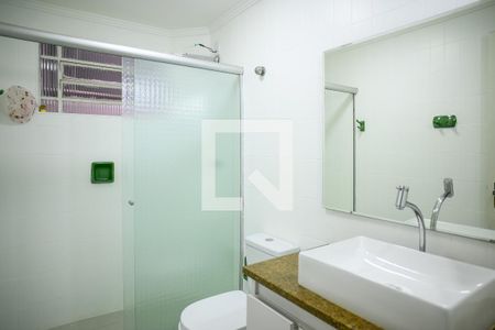 Banheiro social de casa para alugar com 3 quartos, 160m² em Vila das Mercês, São Paulo