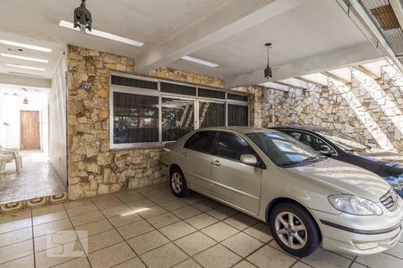 Casa à venda com 240m², 3 quartos e 3 vagasGaragem