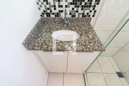 Apartamento à venda com 51m², 2 quartos e 1 vagaBanheiro Social