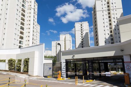Apartamento para alugar com 80m², 2 quartos e 1 vagaFachada