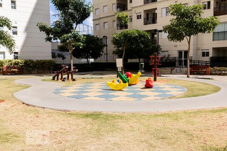 Apartamento para alugar com 80m², 2 quartos e 1 vagaÁrea Comum - Playground
