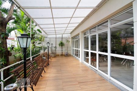 Apartamento para alugar com 58m², 2 quartos e 1 vagaÁrea Comum