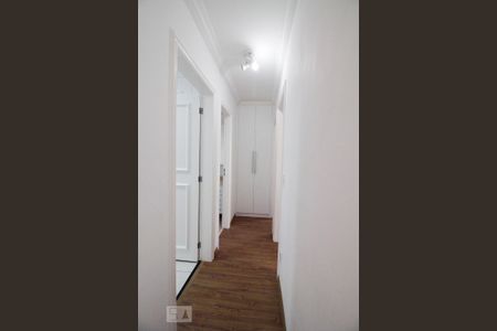 Corredor de apartamento para alugar com 2 quartos, 58m² em Lapa, São Paulo