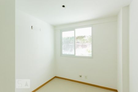 Quarto de apartamento à venda com 2 quartos, 70m² em Freguesia (jacarepaguá), Rio de Janeiro