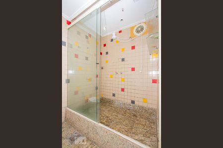 Apartamento à venda com 82m², 2 quartos e sem vagaBanheiro Social